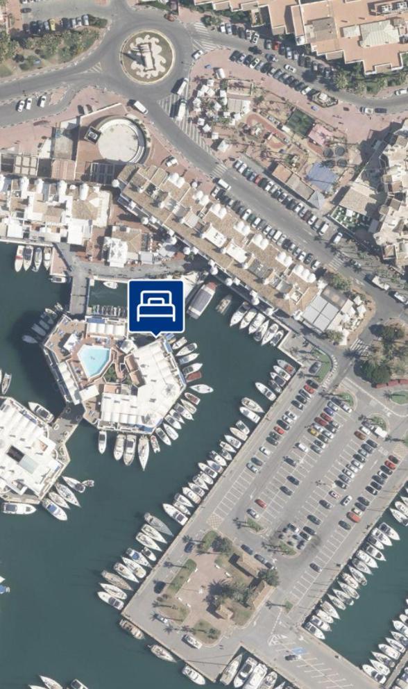 Apartment Lujoso Atico Duplex En Puerto Marina
