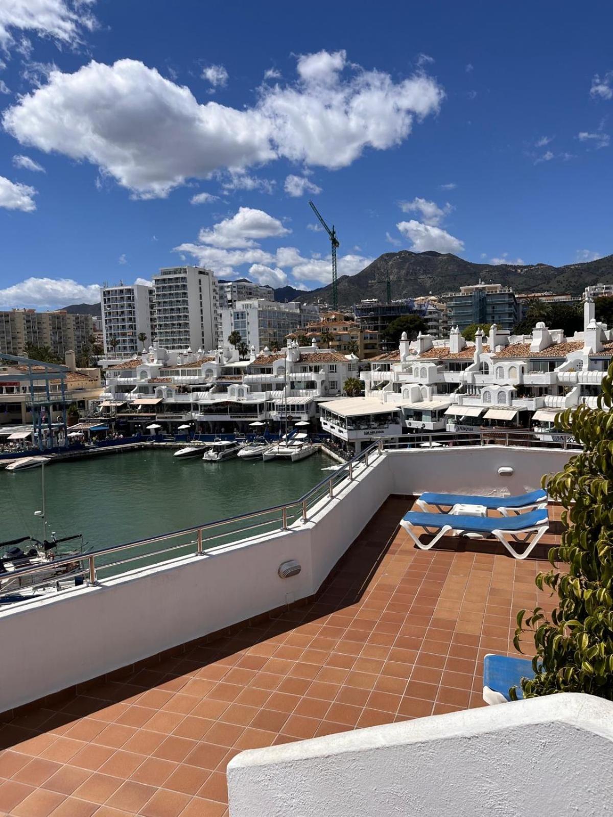 Lujoso Atico Duplex En Puerto Marina Apartment *