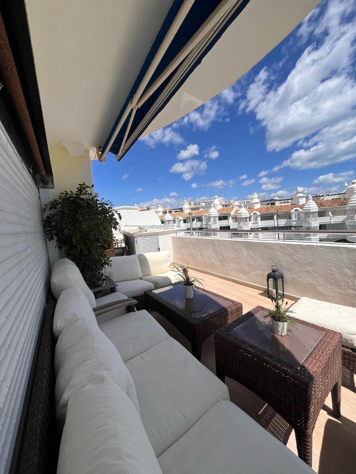 Lujoso Atico Duplex En Puerto Marina Apartment