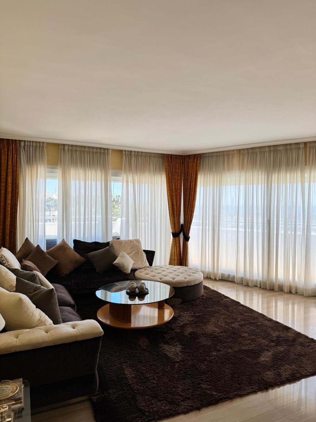 Lujoso Atico Duplex En Puerto Marina